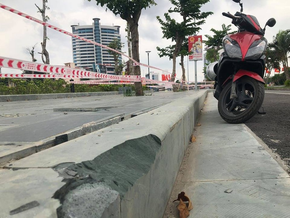 Chủ đầu tư lên tiếng về công viên 70 tỷ đồng vừa sử dụng đã hư hỏng - 5 Chủ đầu tư lên tiếng về công viên 70 tỷ đồng vừa sử dụng đã hư hỏng - 5