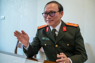 Thiếu nữ bị đánh hội đồng, bắt quỳ xin lỗi: Trào lưu bạo lực từ mạng xã hội