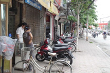 Thiếu lời giải cho bài toán cấm để xe vỉa hè