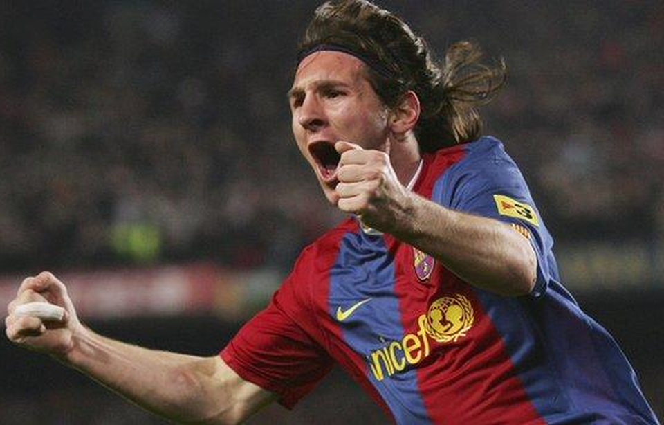 10 khoảnh khắc mang tính biểu tượng của Messi - 2 10 khoảnh khắc mang tính biểu tượng của Messi - 2