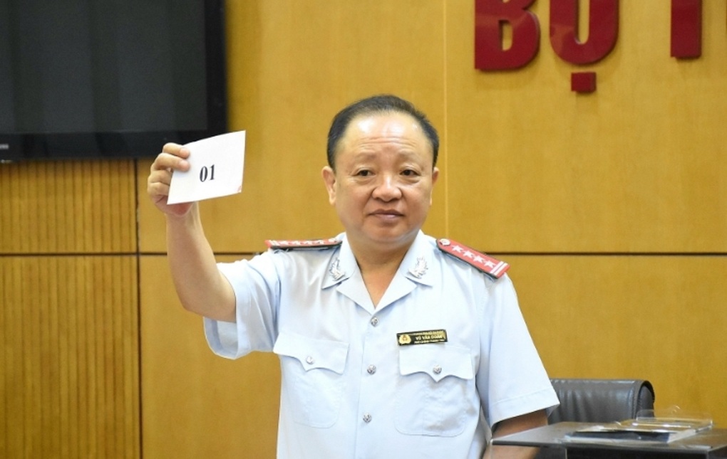 Bốc thăm chọn 30 người ở Bộ Tư pháp phải xác minh tài sản, thu nhập - 1 Bốc thăm chọn 30 người ở Bộ Tư pháp phải xác minh tài sản, thu nhập - 1