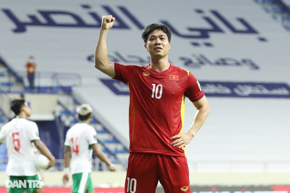 Việt Nam 4-0 Indonesia: Duyên ngầm của Công Phượng - 5 Việt Nam 4-0 Indonesia: Duyên ngầm của Công Phượng - 5