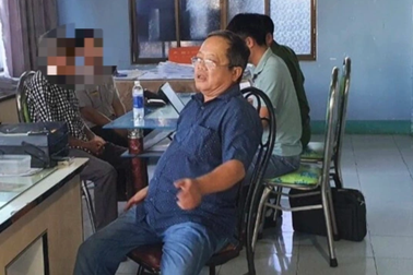 Bắt quả tang Giám đốc HTX vận tải huyện Xuyên Mộc nhận hối lộ