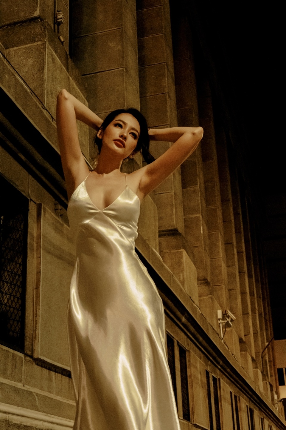 Ông xã Trương Tri Trúc Diễm không khó chịu khi vợ diện trang phục gợi cảm - 7 Ông xã Trương Tri Trúc Diễm không khó chịu khi vợ diện trang phục gợi cảm - 7