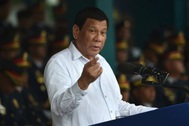 Ông Duterte phân trần lý do tính ra tranh cử phó tổng thống năm sau