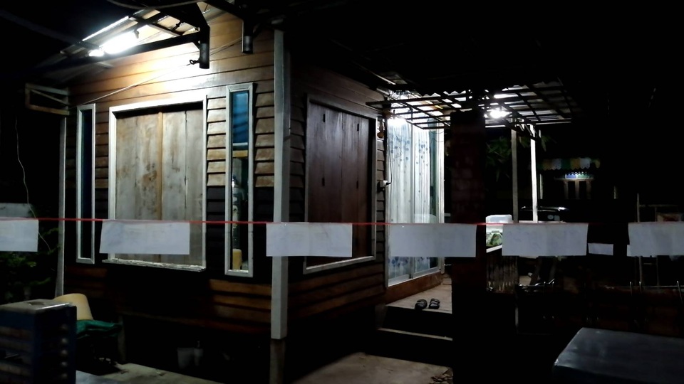 Ông bố tự chế “buồng cách ly” trên xe để đón con từ tâm dịch Covid-19 - 4 Ông bố tự chế “buồng cách ly” trên xe để đón con từ tâm dịch Covid-19 - 4
