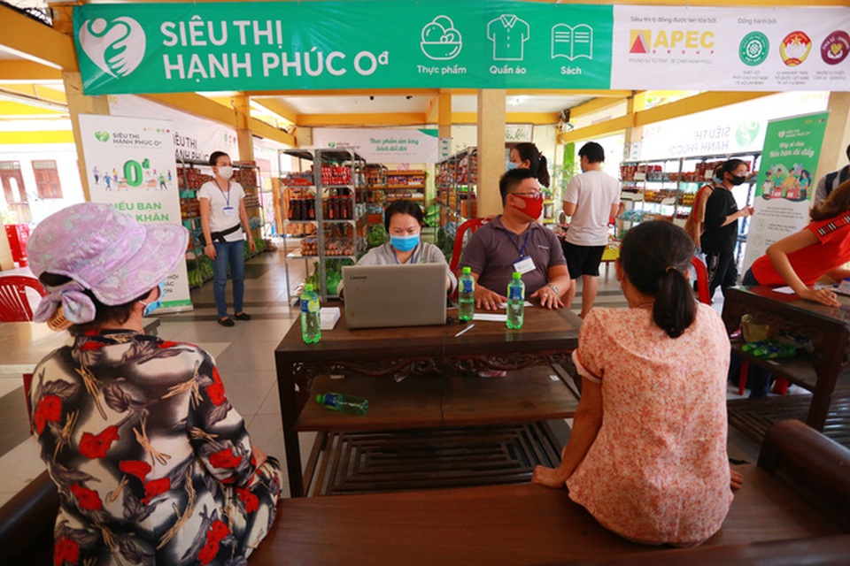 Apec Group - Bí quyết thành công và hạnh phúc là “Nghĩ cho người khác trước“ - 3 Apec Group - Bí quyết thành công và hạnh phúc là “Nghĩ cho người khác trước“ - 3