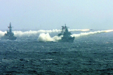 Trung Quốc triển khai tàu khu trục hiện đại trên Biển Đông