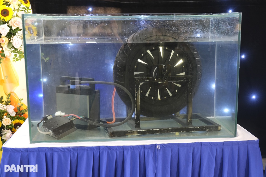 Xe máy điện giao hàng đầu tiên tại Đông Nam Á, giá từ 21,9 triệu đồng - 15 Xe máy điện giao hàng đầu tiên tại Đông Nam Á, giá từ 21,9 triệu đồng - 15