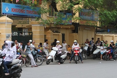 Hà Nội: Giải tỏa các "điểm nóng" xung quanh khu vực trường học 