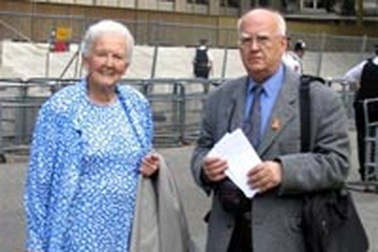 Thư gửi tổng thống Mỹ Bush