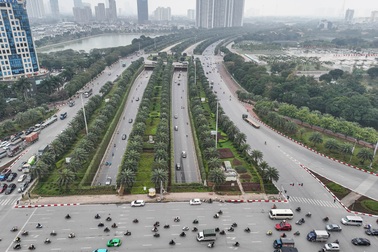 Đường phố Hà Nội thông thoáng trong ngày 26 Tết