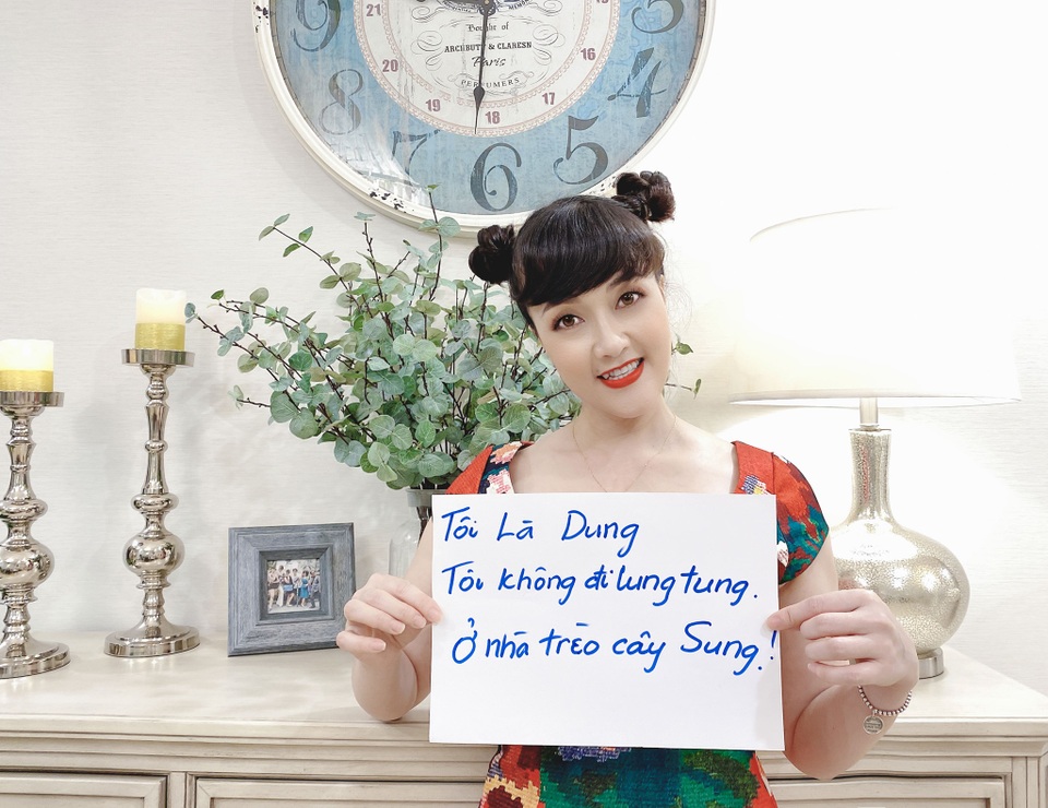 Vì sao “Táo y tế” Vân Dung giấu biệt, không chia sẻ chuyện đời tư? - 3 Vì sao “Táo y tế” Vân Dung giấu biệt, không chia sẻ chuyện đời tư? - 3