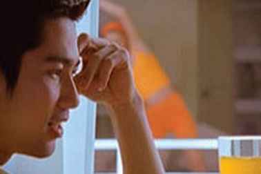 “Thoát ly” bố mẹ