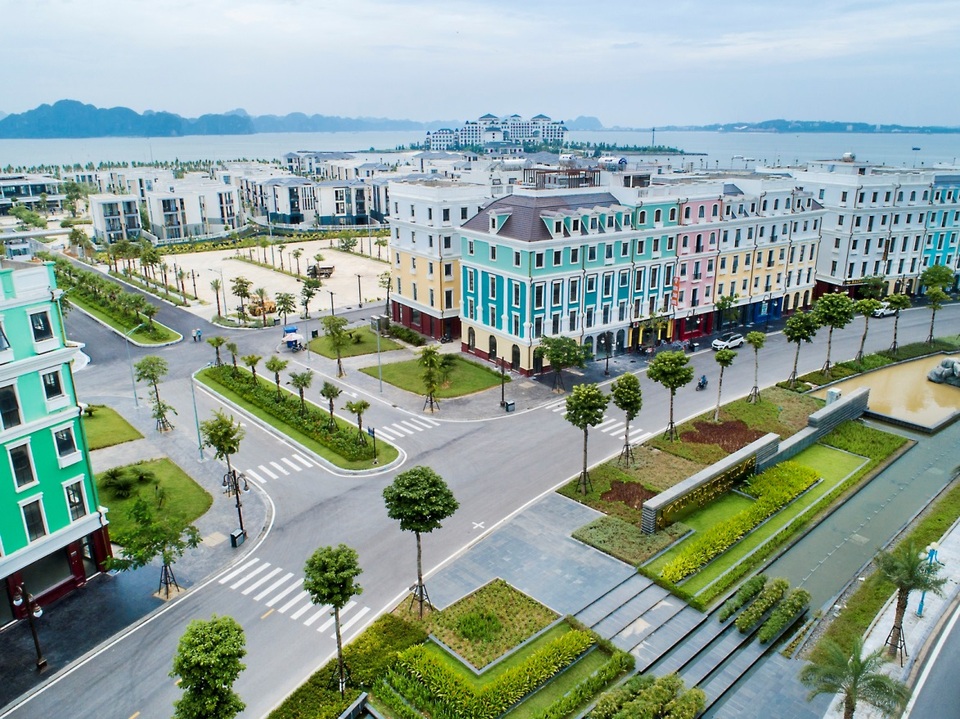 Mỏ vàng từ bất động sản gắn với du lịch nghỉ dưỡng - 2 Mỏ vàng từ bất động sản gắn với du lịch nghỉ dưỡng - 2