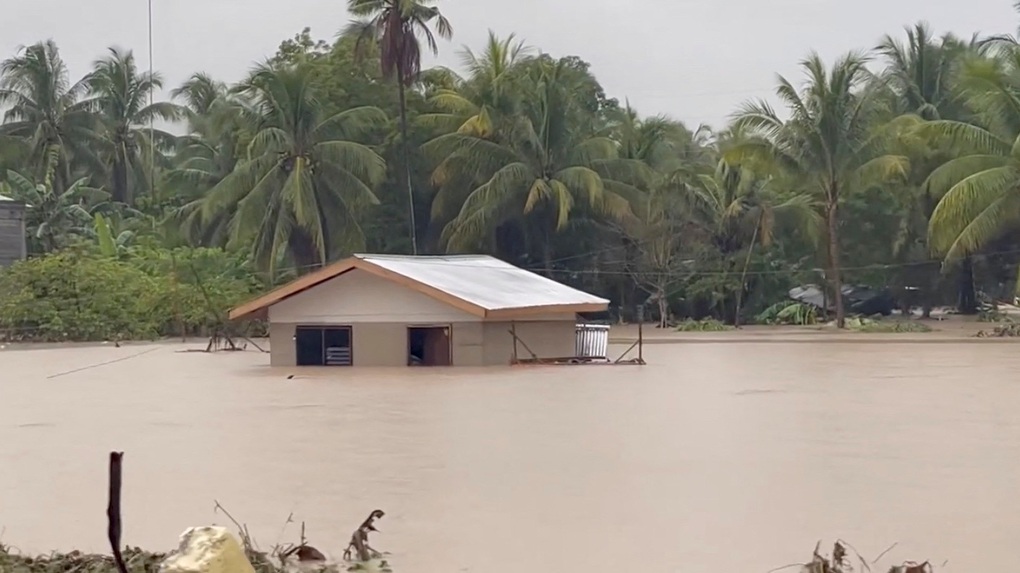 Bão Nalgae gây lũ lụt nghiêm trọng ở Philippines, ít nhất 31 người chết - 2 Bão Nalgae gây lũ lụt nghiêm trọng ở Philippines, ít nhất 31 người chết - 2