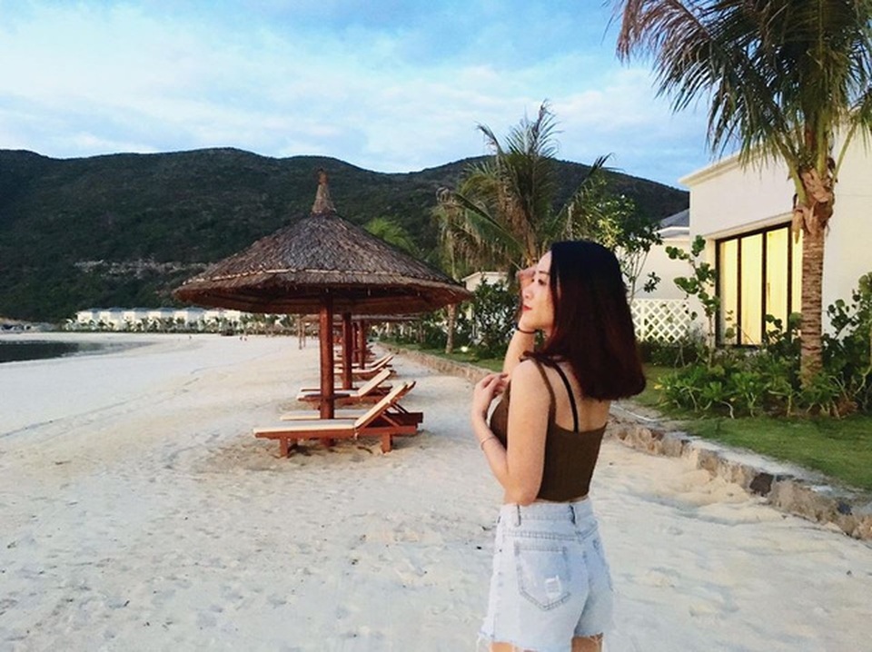 Vợ sắp cưới xinh đẹp của cầu thủ Xuân Trường là ai? - 5 Vợ sắp cưới xinh đẹp của cầu thủ Xuân Trường là ai? - 5