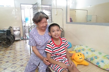 Vụ nguy kịch vì vướng dây thắt cổ: Trẻ đã hồi phục trí nhớ