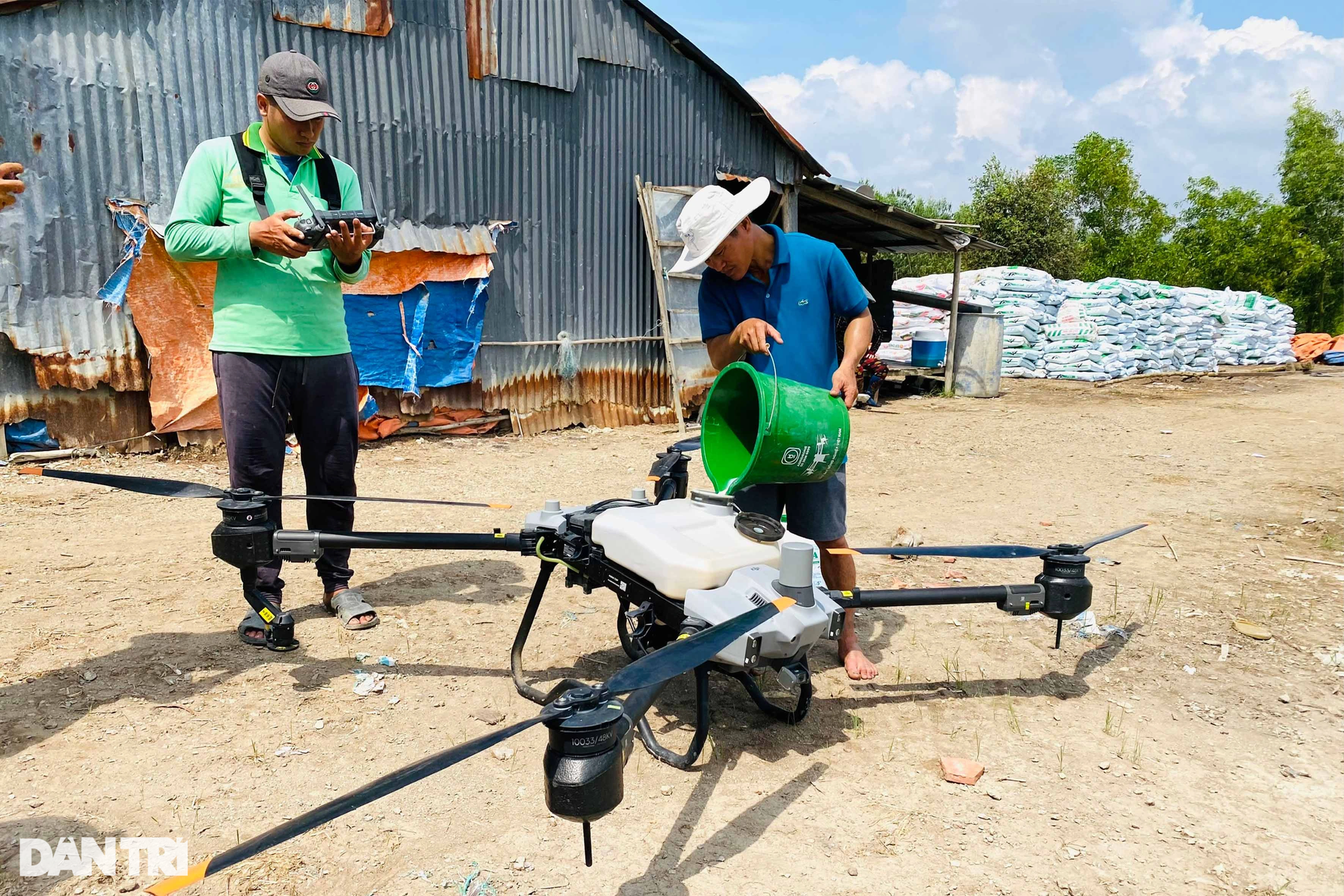 Những cánh đồng không dấu chân người ở miền Tây - 4 Những cánh đồng không dấu chân người ở miền Tây - 4