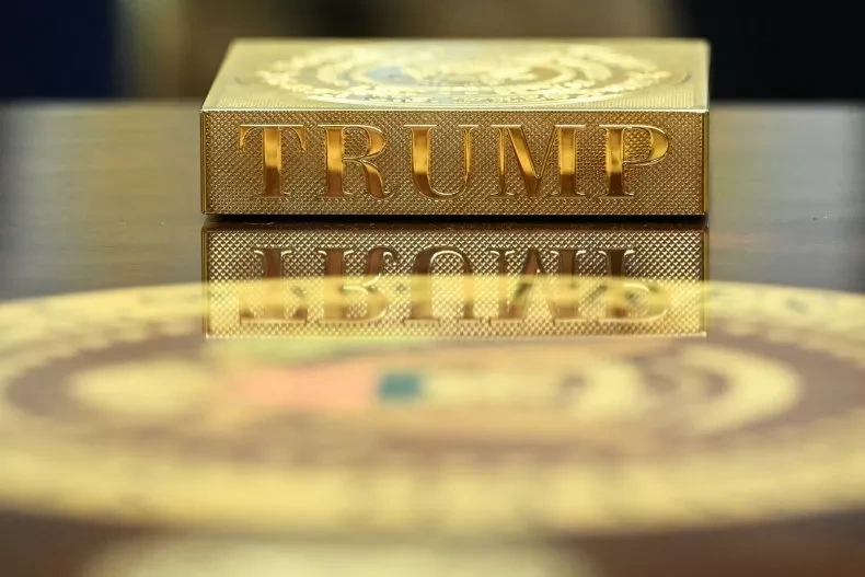Tổng thống Trump lột xác Nhà Trắng, dát vàng phòng Bầu dục - 2 Tổng thống Trump lột xác Nhà Trắng, dát vàng phòng Bầu dục - 2