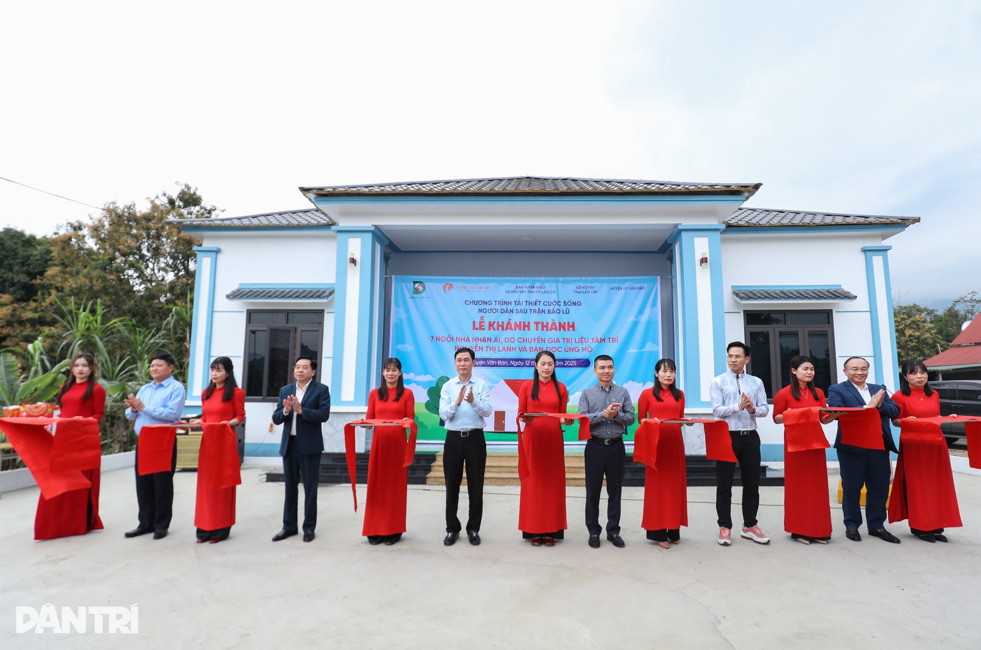Báo Dân trí khánh thành 7 nhà Nhân ái tại tỉnh Lào Cai - 4 Báo Dân trí khánh thành 7 nhà Nhân ái tại tỉnh Lào Cai - 4