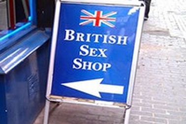Chính quyền Anh muốn khóa mọi nội dung khiêu dâm trên Internet