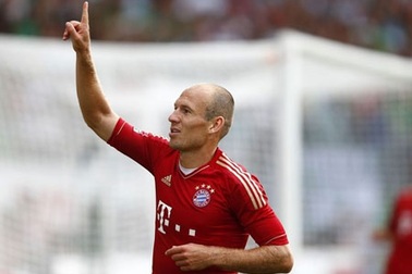 Bayern Munich thắng đậm trong trận derby xứ Bavaria