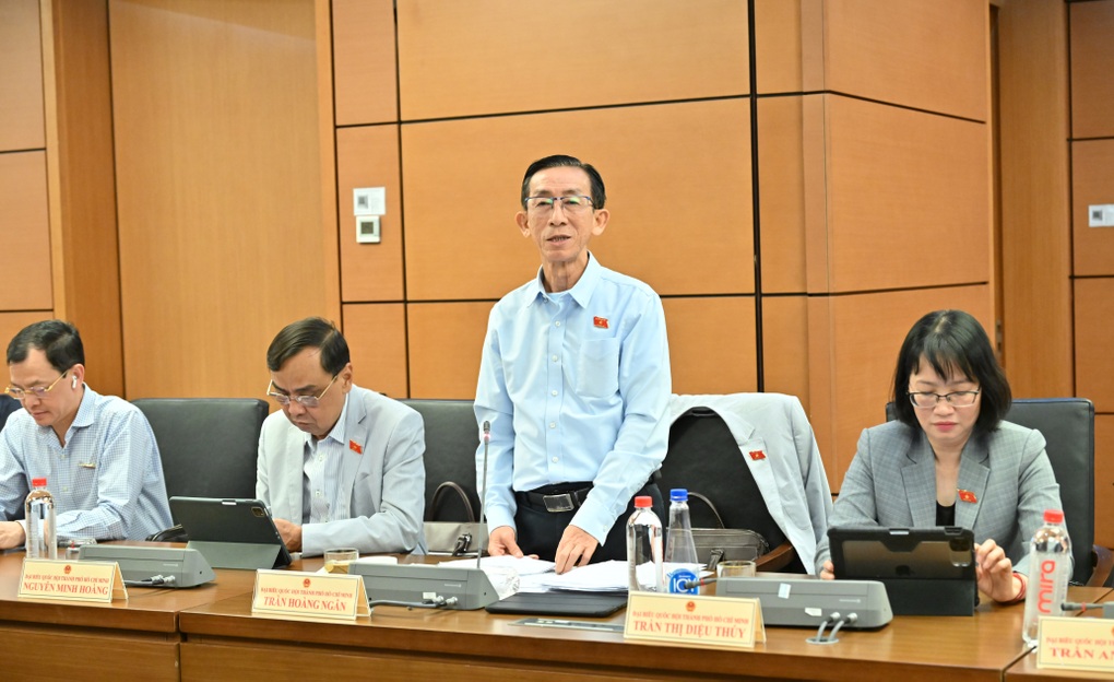 Điểm nghẽn gây khó triển khai thu nhập tăng thêm cho cán bộ ở TPHCM - 2