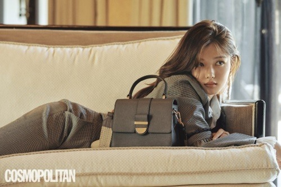 “Em gái quốc dân” Kim Yoo Jung “lột xác” ngoạn mục ở tuổi 21 - 34 “Em gái quốc dân” Kim Yoo Jung “lột xác” ngoạn mục ở tuổi 21 - 34
