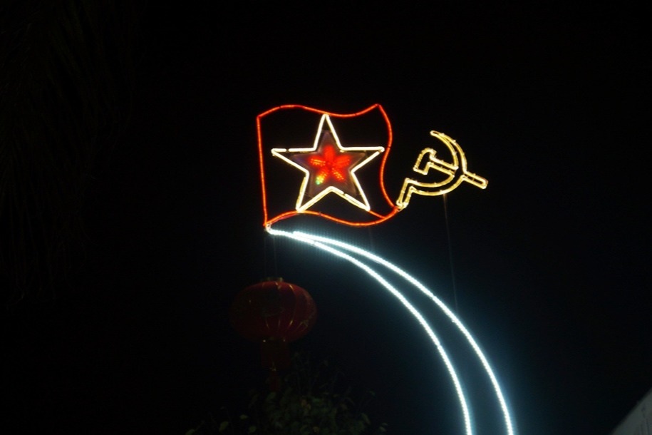 Thợ làm cây nêu tất bật trả hàng ngày giáp Tết - 11