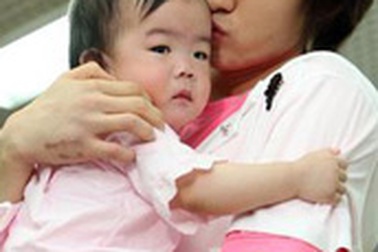 Super Junior tập sự làm… bố!