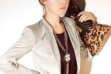 Han Ji Hye gợi cảm với BST BluPePe