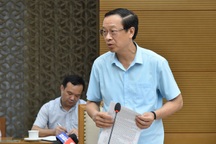 Năm học 2022 - 2023: Chưa tăng học phí, kiểm soát chặt giá sách giáo khoa