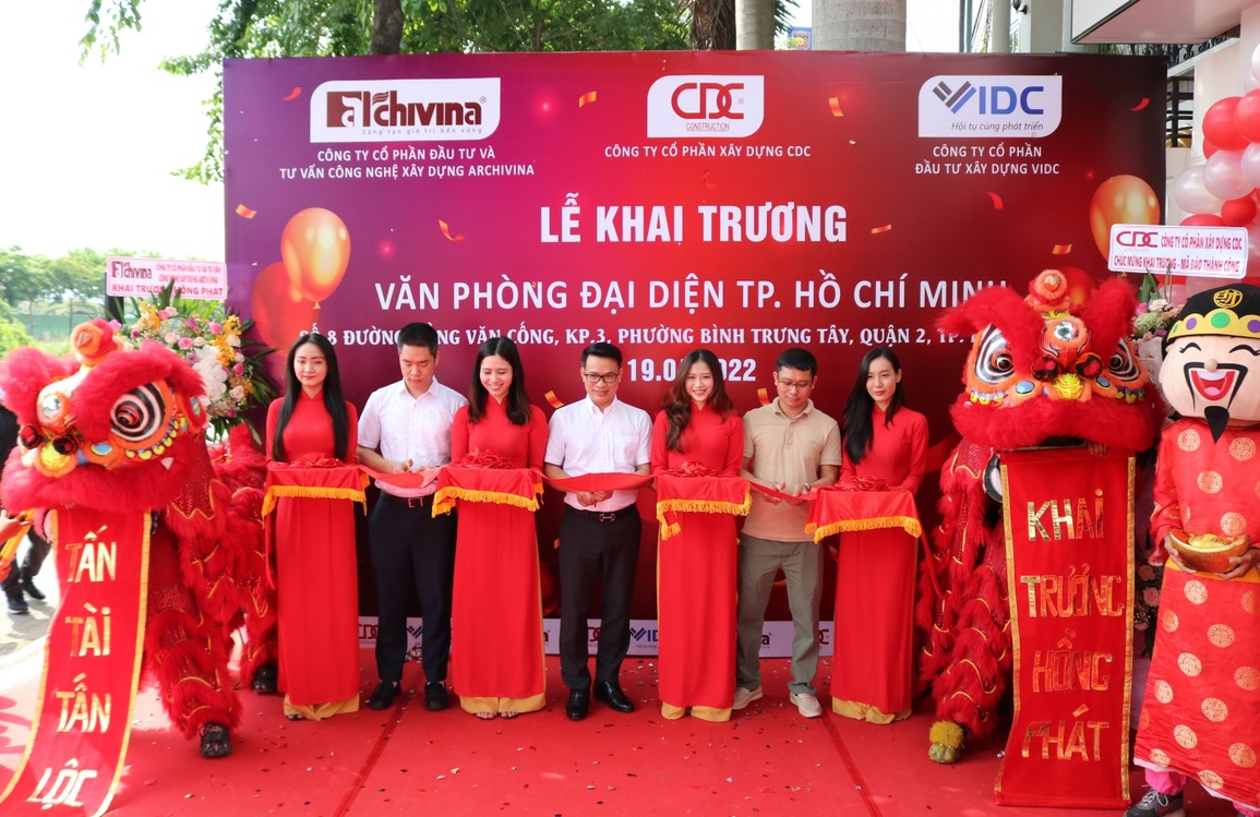 CDC tuổi 11 tiến hành loạt bước dịch chuyển lớn - 3 CDC tuổi 11 tiến hành loạt bước dịch chuyển lớn - 3