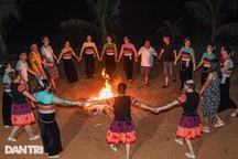 Hòa Bình thực hiện hiệu quả bảo tồn văn hóa gắn phát triển du lịch