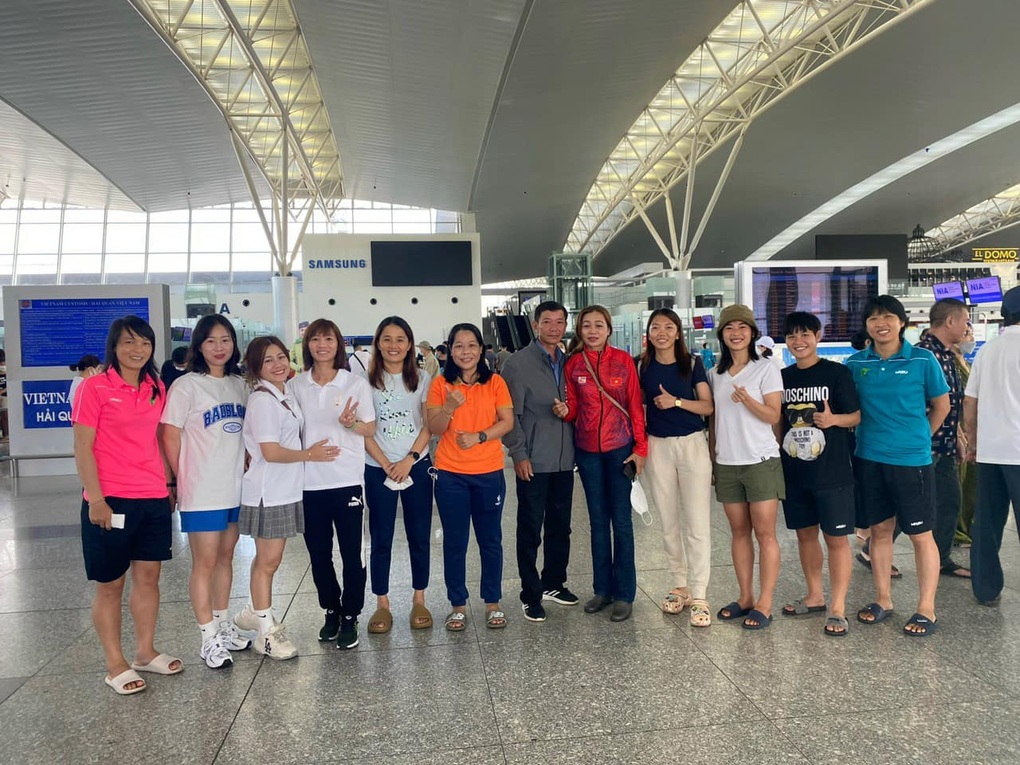Huỳnh Như nói lời xúc động chia tay đội bóng cũ - 2 Huỳnh Như nói lời xúc động chia tay đội bóng cũ - 2