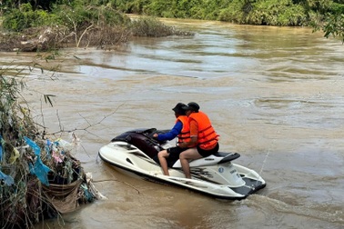 Thiếu niên nghi bị nước cuốn mất tích ở Lâm Đồng
