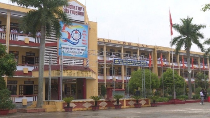 Trường THPT Tây Thụy Anh nơi xảy ra vụ việc.