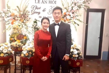 Lễ ăn hỏi của Xuân Trường - Nhuệ Giang thuê vệ sĩ bảo vệ