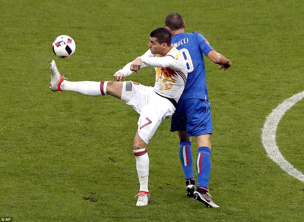 Tây Ban Nha - Italia (2h ngày 7/7): Khát vọng đỉnh cao châu lục - 4 Tây Ban Nha - Italia (2h ngày 7/7): Khát vọng đỉnh cao châu lục - 4