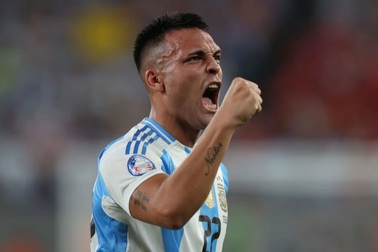 Lautaro Martinez ghi bàn, Argentina giành vé vào tứ kết Copa America
