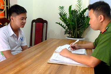 Hà Nội: Thanh niên 9X đâm bạn nhậu tử vong