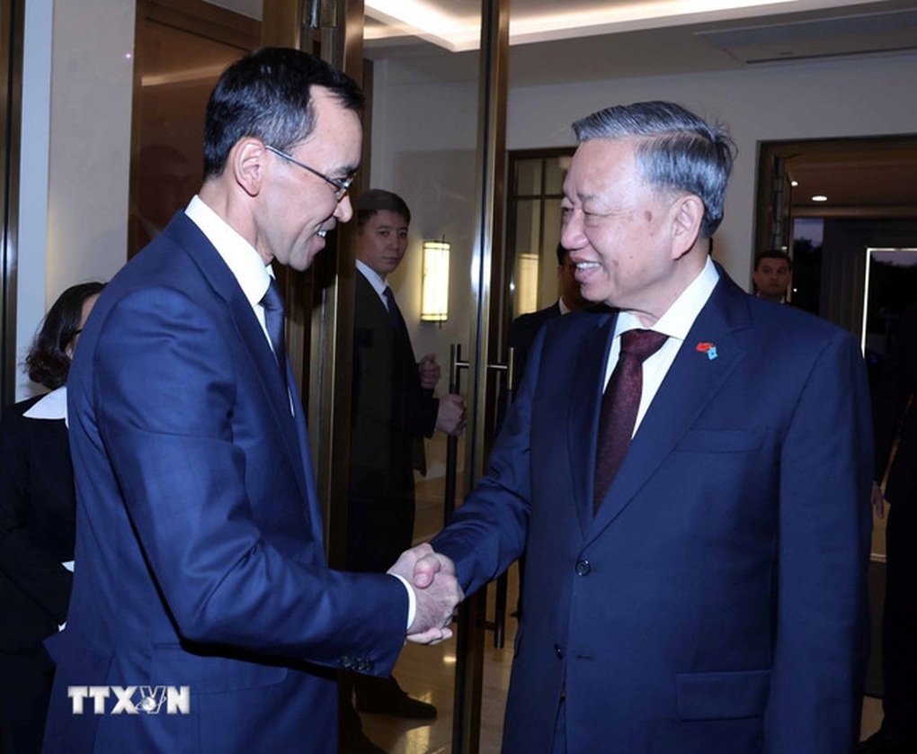 Đưa quan hệ Việt Nam - Kazakhstan phát triển hiệu quả, nâng lên tầm cao mới - 2 Đưa quan hệ Việt Nam - Kazakhstan phát triển hiệu quả, nâng lên tầm cao mới - 2
