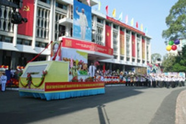 Mít-tinh trọng thể kỷ niệm 40 năm Tết Mậu Thân