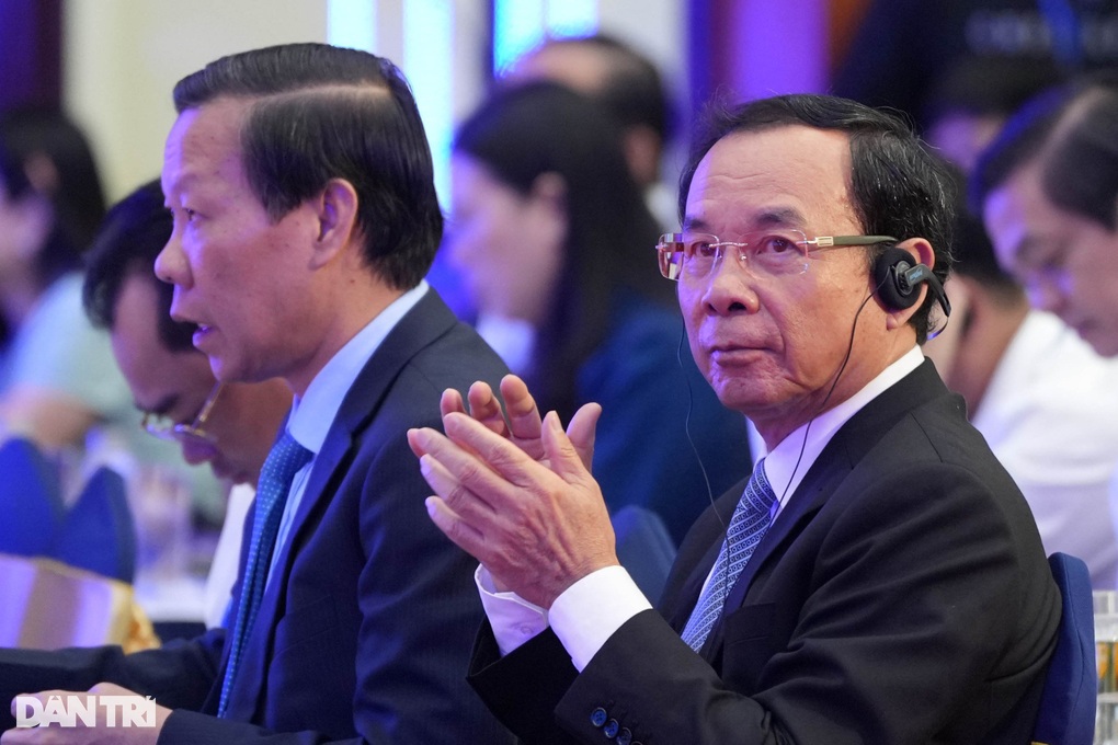 Phó Thủ tướng: Kinh tế TPHCM chưa xanh hóa, còn nhiều vấn đề môi trường - 3 Phó Thủ tướng: Kinh tế TPHCM chưa xanh hóa, còn nhiều vấn đề môi trường - 3