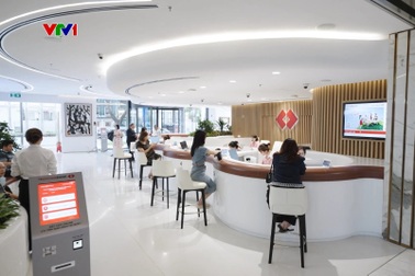 Ngành ngân hàng Việt Nam bứt phá chuyển đổi số, tiên phong kiến tạo tương lai