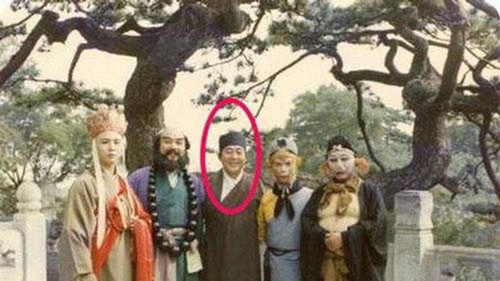 Chuyện thâm cung bí sử của đoàn làm phim Tây Du Ký - 9 Chuyện thâm cung bí sử của đoàn làm phim Tây Du Ký - 9
