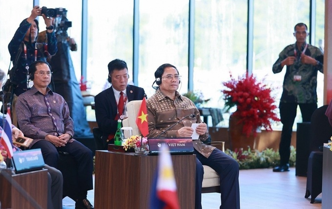 Thủ tướng Chính phủ Phạm Minh Chính đã cùng Lãnh đạo các nước dự phiên họp hẹp trao đổi về các vấn đề quốc tế và khu vực.