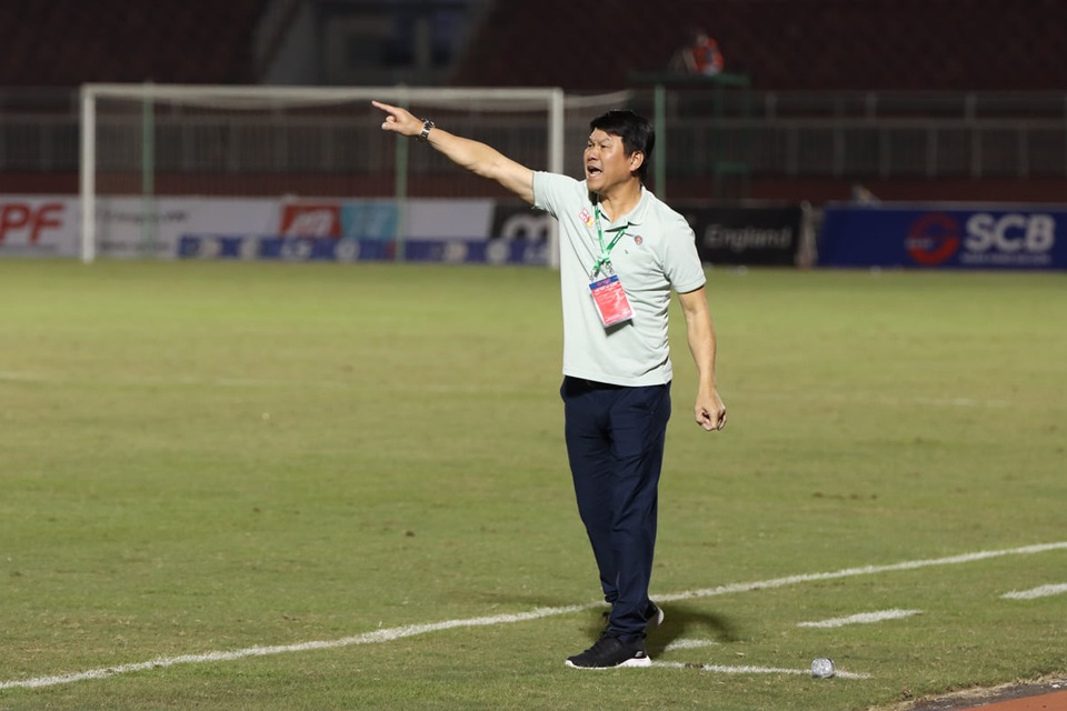 HLV Nhật Bản thay ông Vũ Tiến Thành dẫn dắt Sài Gòn FC - 2 HLV Nhật Bản thay ông Vũ Tiến Thành dẫn dắt Sài Gòn FC - 2