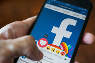 Bộ TT&TT nói về vụ Facebook "sập" tối 5/3